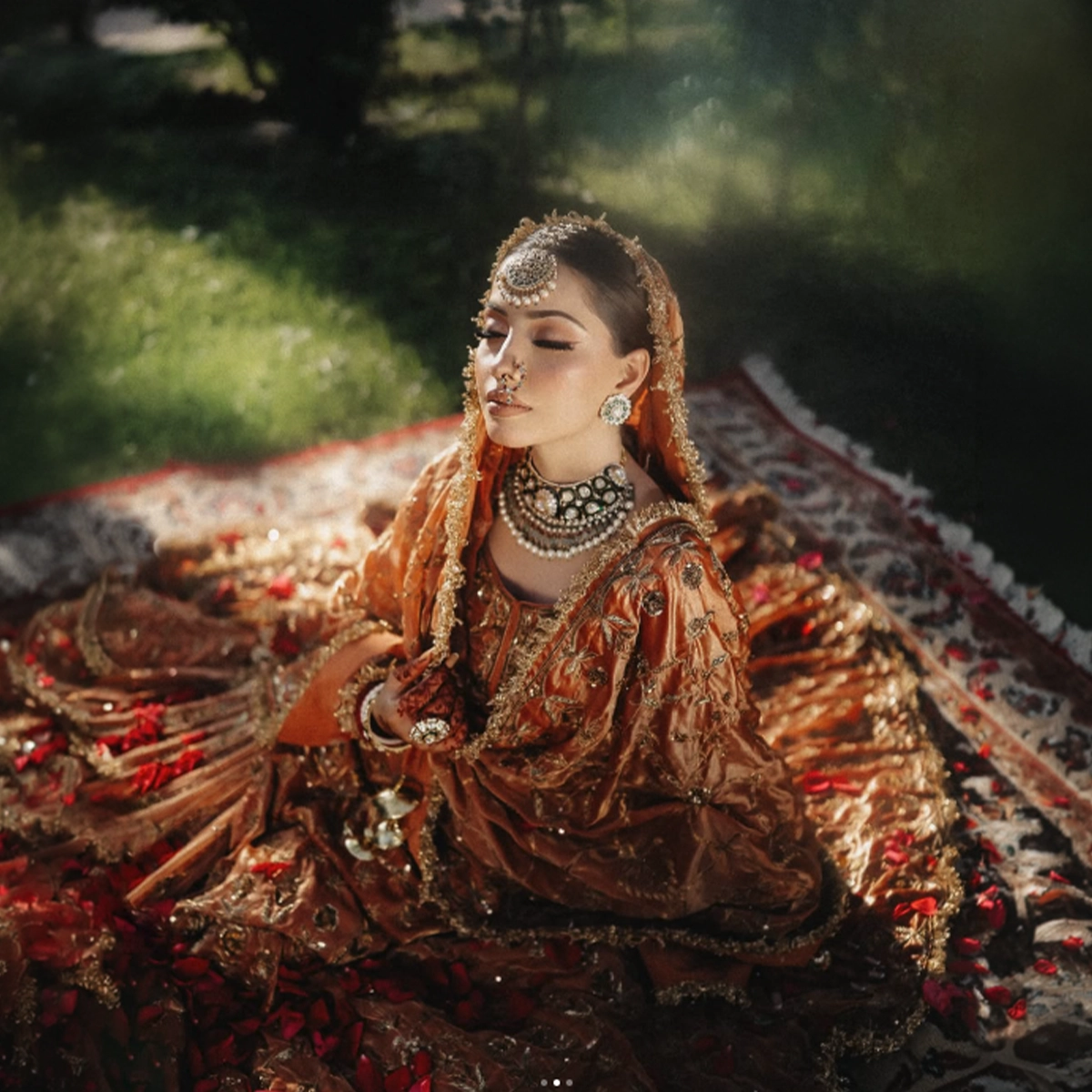 Zarposh Editorial Photography & Content